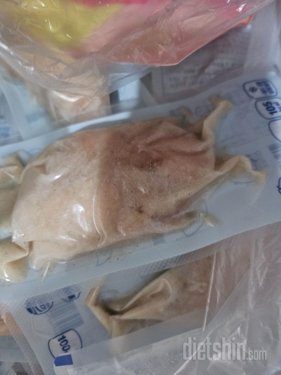 양념된거보다 이게 담백 촉촉하고 질리