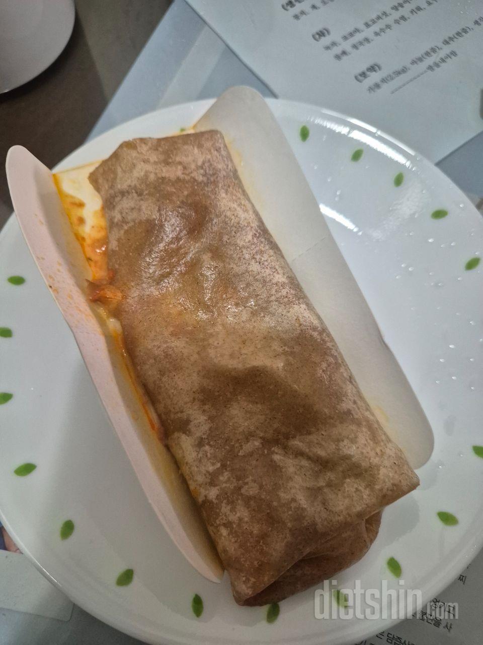 생각보다 맛있구요  완제품 전자레인지