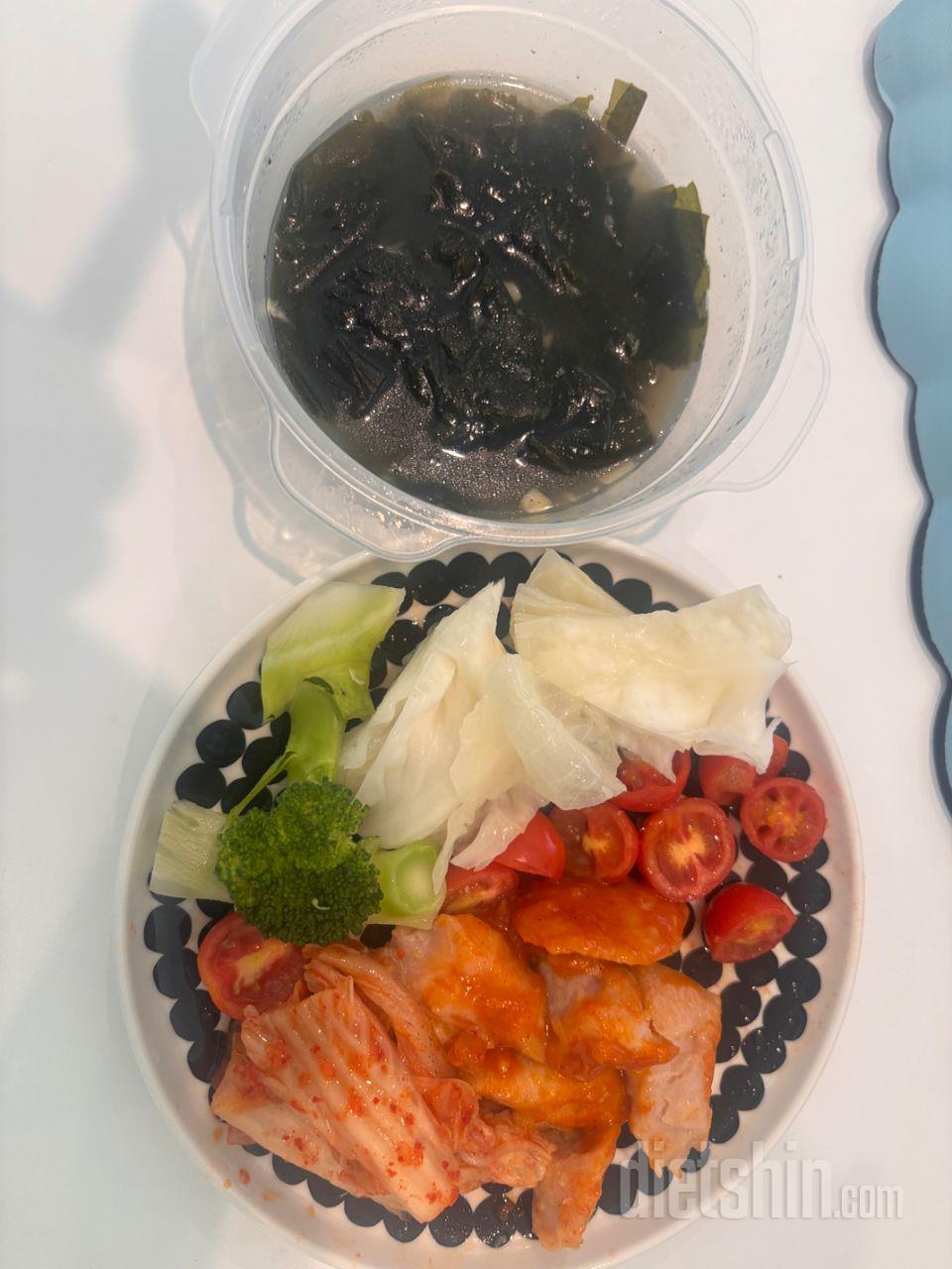 정말 맛있어요. 가끔 치킨랩을 만들어