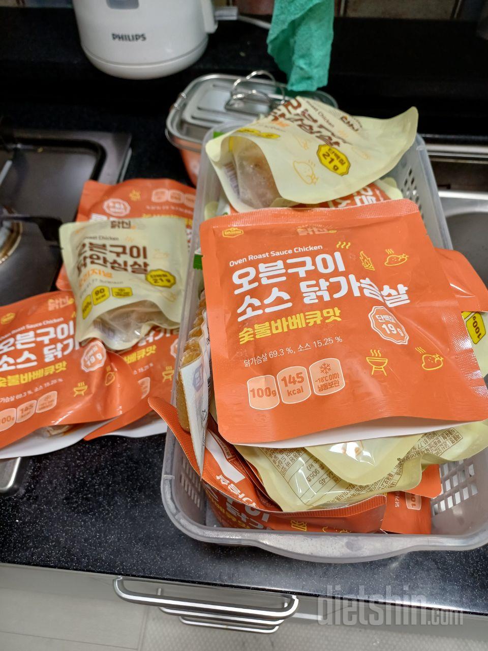 전체적으로 만족하고 재구매해서 먹습니