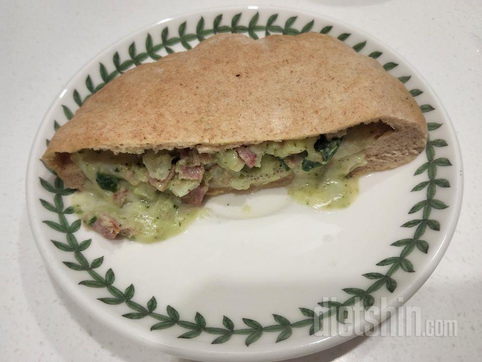 바쁠때 아침 한끼로 바로 데워먹기에
