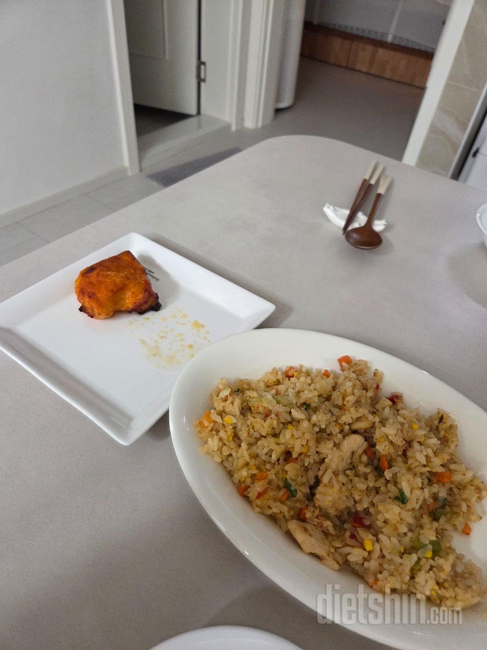 엄청 맛나요 ㅎㅎ 이것만 사먹습니다