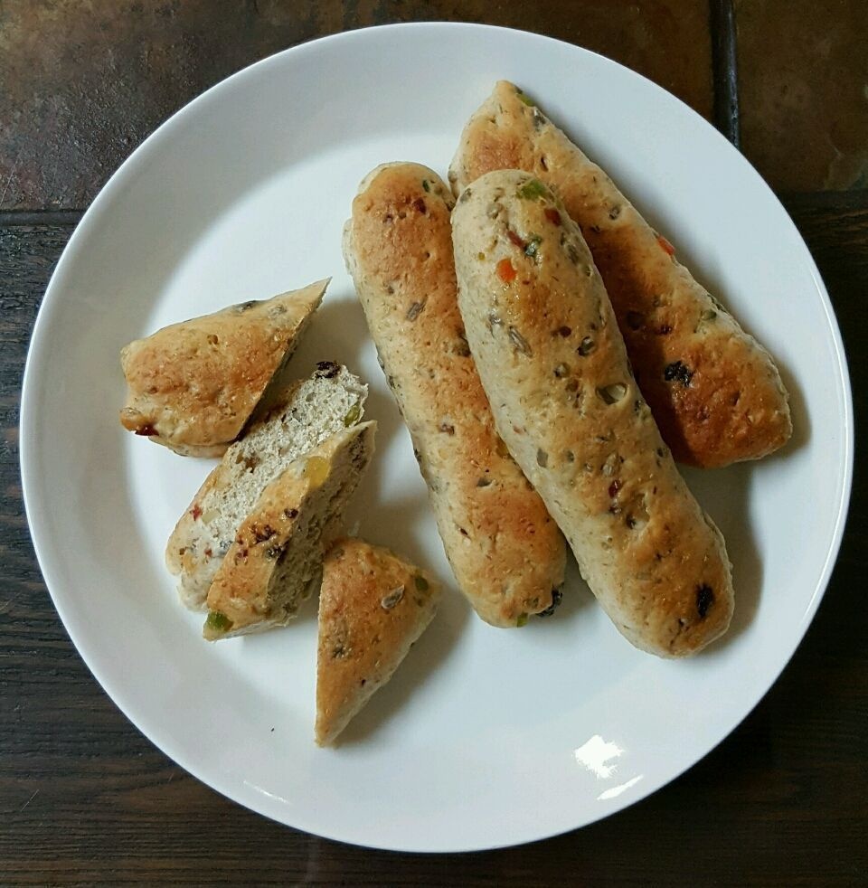 쵸다3탄.고소~ 달콤💟 맛의 케미 💑 통밀견과스틱빵🍞