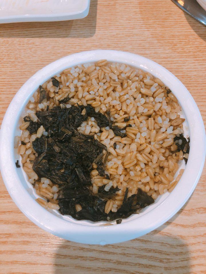 꼭꼭씹어서 배불리 먹을수 있어 좋아요