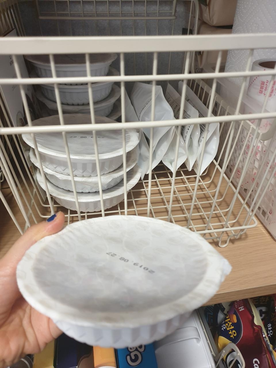 초1 딸아이 바쁜아침식사용으로 샀는데 오늘아침완죽했네요^^간도 짜지않아 더 좋아요.재구매의사 백프로욧...