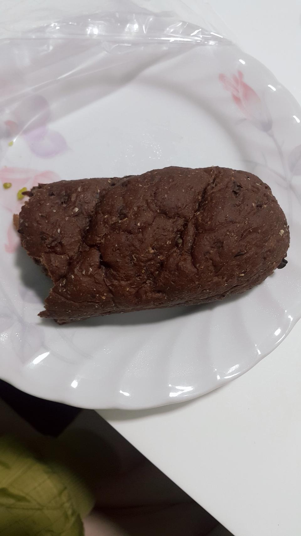 통밀이라고 해서 맛이 없진 않을까 걱정했는데 맛있더라구요!!! 다음번 주문때는 더 많이 주문할까 싶어요! ...