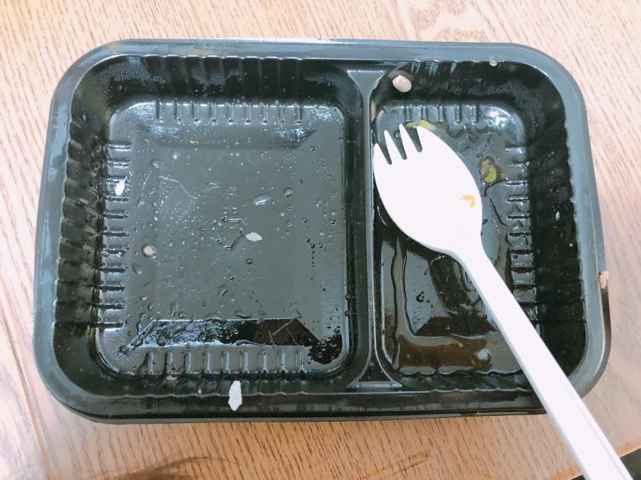 저녁 다이어트식으로 12팩샀는데 저는 워낙에 건강식좋아해서 맛있게 먹었는데 남편은 워낙 야채나 건강식은...