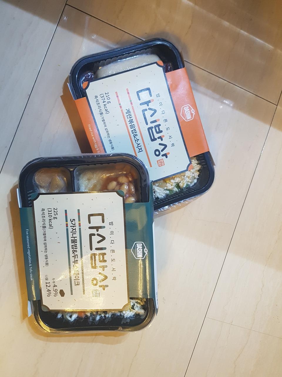 간편한 식사한끼 맛나요..
맛나는데 저칼로리라니 ㅎㅎ
맛도 5가지..
오자마자 딸하고 하루한끼씩 먹으니 사...