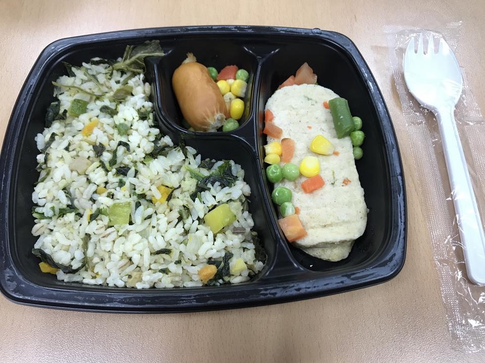 회사에서 잘 먹고 있어요!! 맛있네요