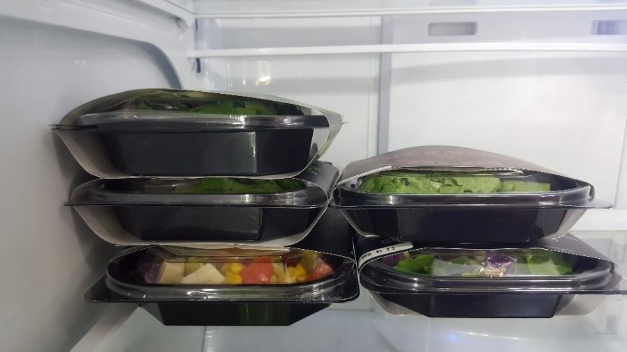 샐러드도 빨리왔고 맛있네요!