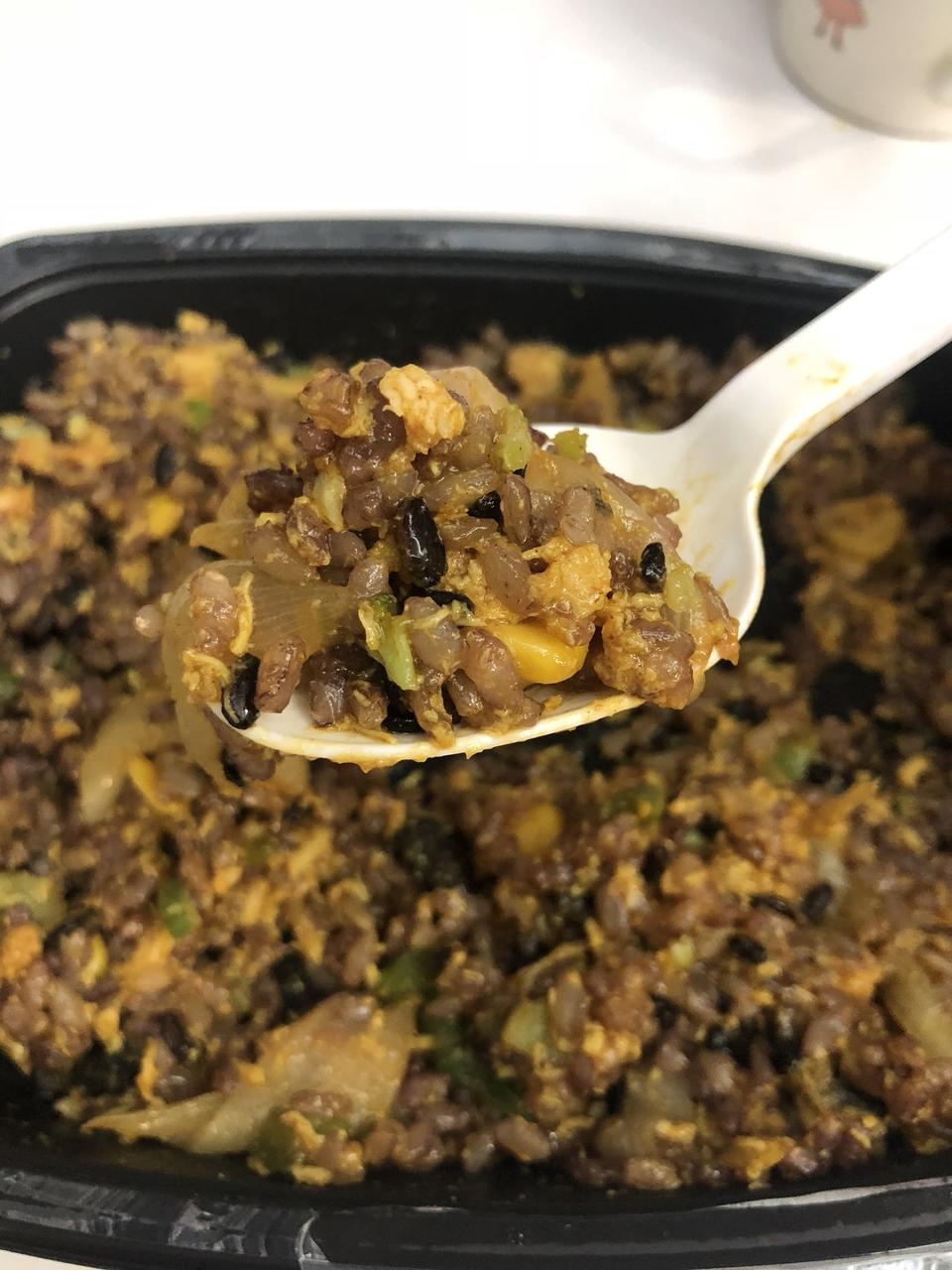 나쁘지않아영ㅋㅋㅋ 곡물들이 많아서그런지 꼽꼽씹어야해서 밥먹는데 한참걸리네옄ㅋㅋㅋ 맛은 갠찬습니당ㅋ...