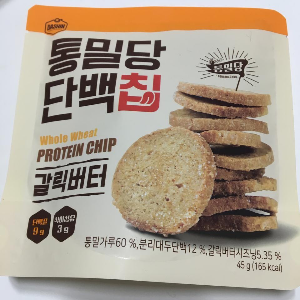 인절미5 갈릭버터5 샀어요~~~
맛있어요 ㅎㅎㅎ 개인적으로 갈릭버터는 간이 센늬낌ㅇㅣ라 인절미가 좋네요 ...