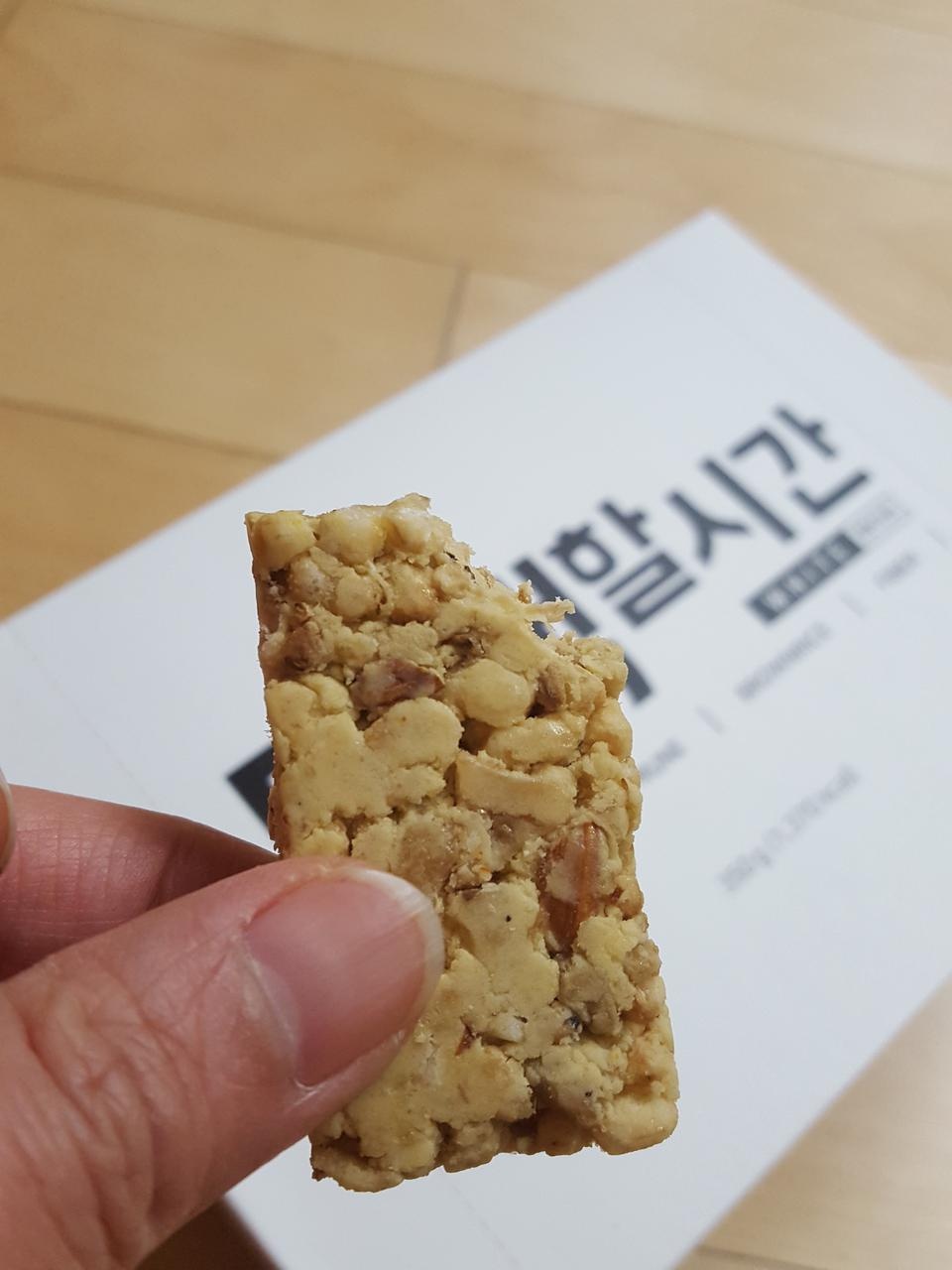 다이어트할때 단맛을 거의 안먹다보니 단게 땡겨서 급 주문했습니다
아주 맛있어용
