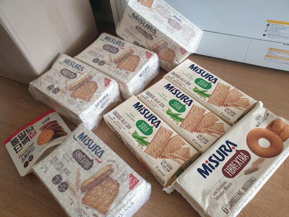 배송도 빠르고 포장도 꼼꼼이♡
서비스도 주셨어용ㅎㅎ 감사합니다
미주라비스켓 너무 사랑해염ㅎㅎㅎ