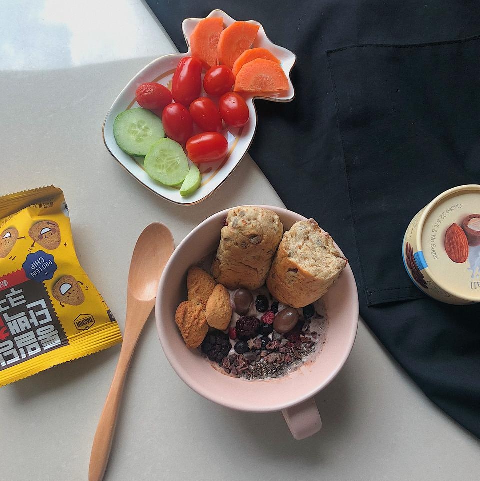 통밀당은 속편하고 자극적이지 않은 순한 빵이라서 빵순이인 저는 매번 재구매 하는 마성의 빵 입니다 앞으...