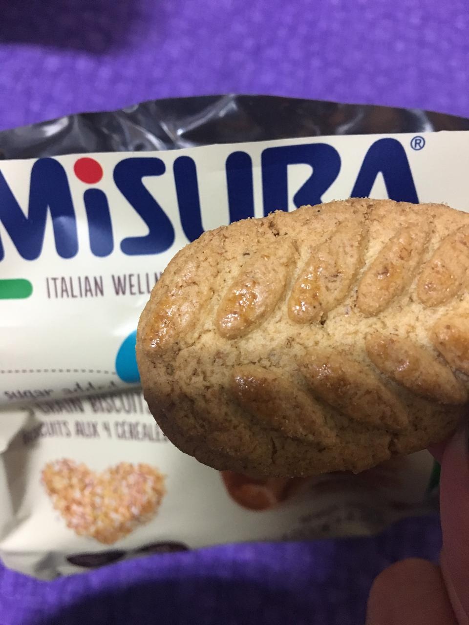 생각보다 맛도 좋아서 계속 구매할 예정입니다.
