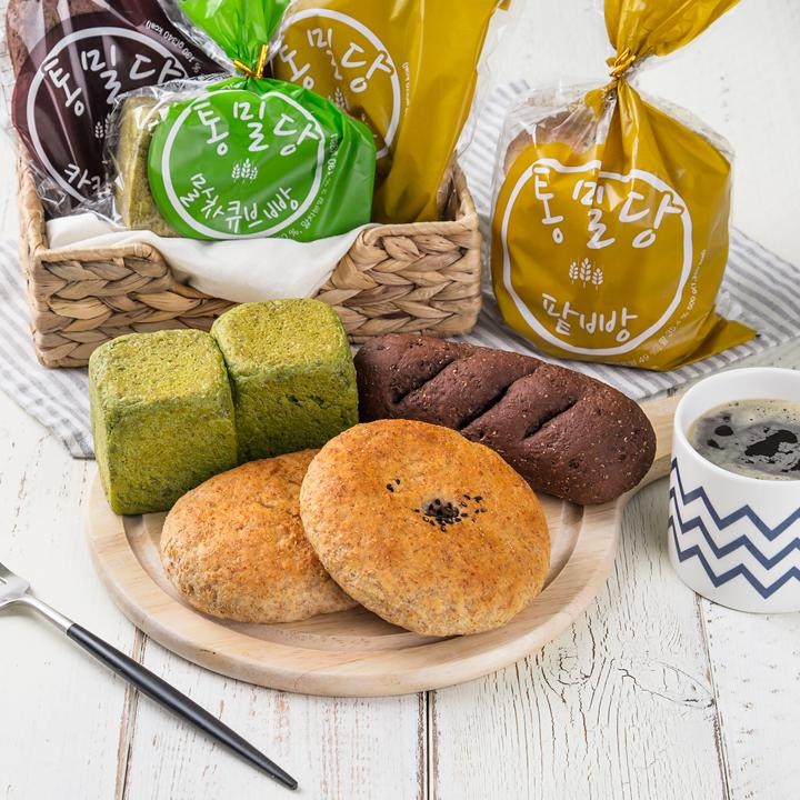 전에 한 번 시켜보고 너무너무너무 맛있게 잘 먹었어서 재구매 했어요 일반 빵보다 죄책감 덜 들어서 더 많...