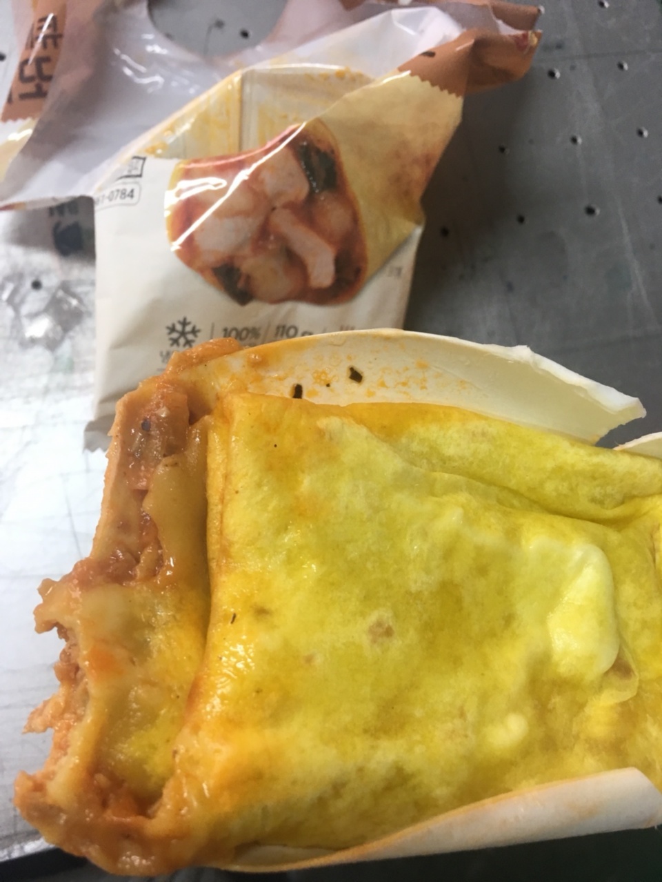 브리또 샀는데 ㅠ 다이어트