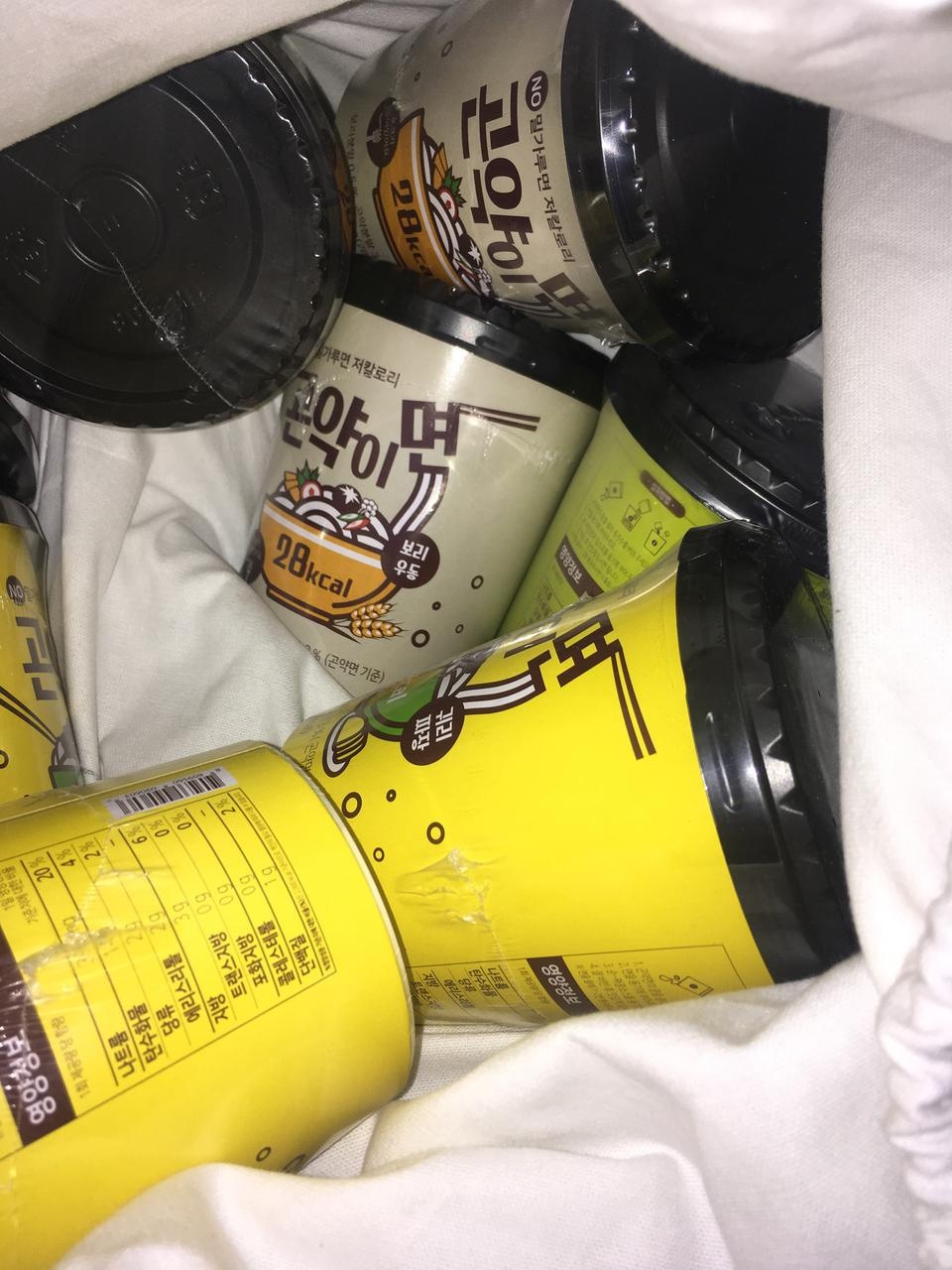 야식땡길때마다 너무 잘먹고있고 면종류 땡길때 너무 좋아요 감사합니다! 맛은 비빔>우동>짜장 순으로...