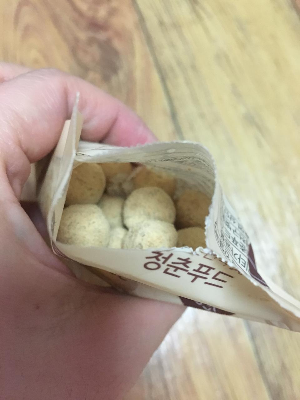 인절미맛 맛있네요
맛도 좋고 먹기도 편하고
전 주로 저녁때 운동 가기 전에 먹어요