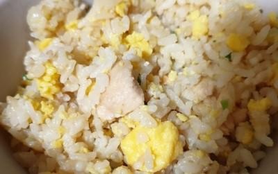 곤약 잡곡 시리즈중에 간장계란밥이 제일 무난히 맛있는 거 같네요. 재구매했는데 역시 만족스러워요.