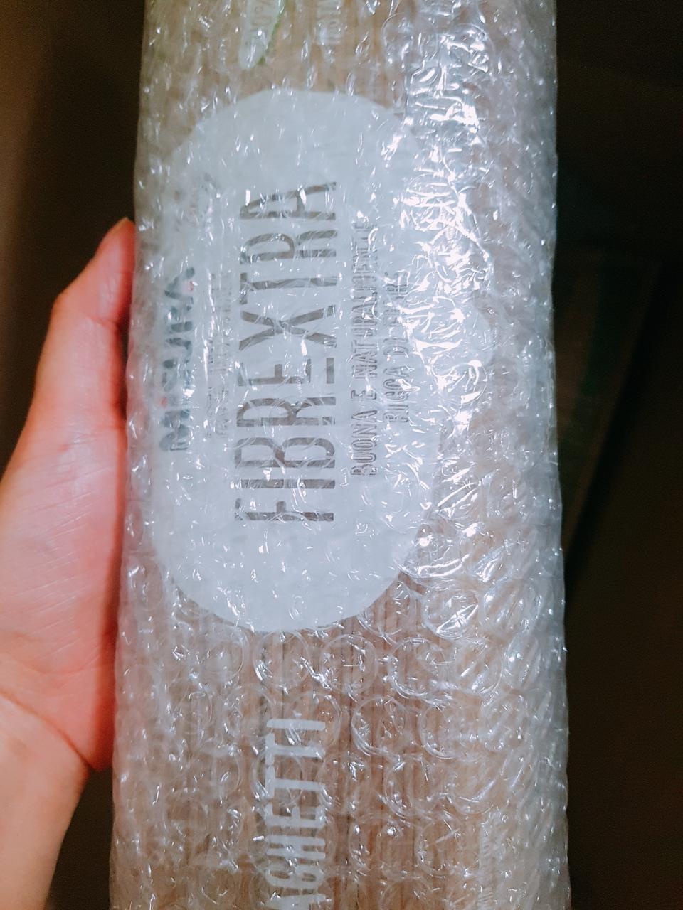 세일할 때 샀는데 잘산거같아요 뽁뽁이로 포장도 잘해주심