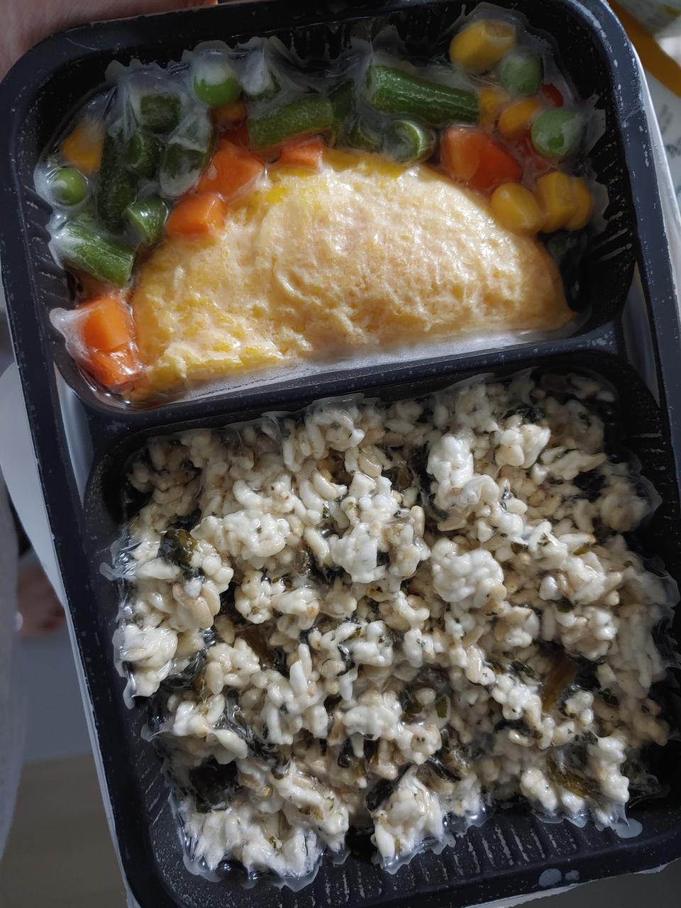 한번에 밥반찬딱 들어있어서 좋앗어요
맛도나쁘지않네요ㅎㅎ
