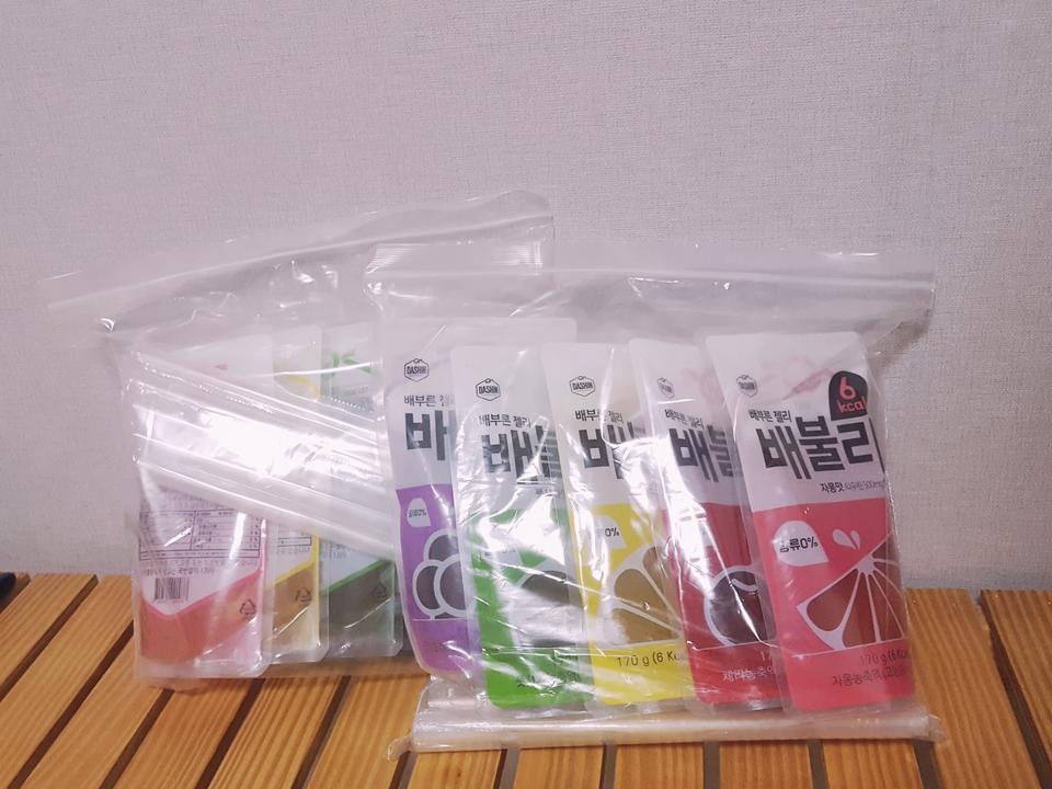 맛있어요 일단ㅋ
3일 만에 다 사라짐ㅋ 맛있고 간편해서 금방 없어지는게 단점이라면 단점ㅋ