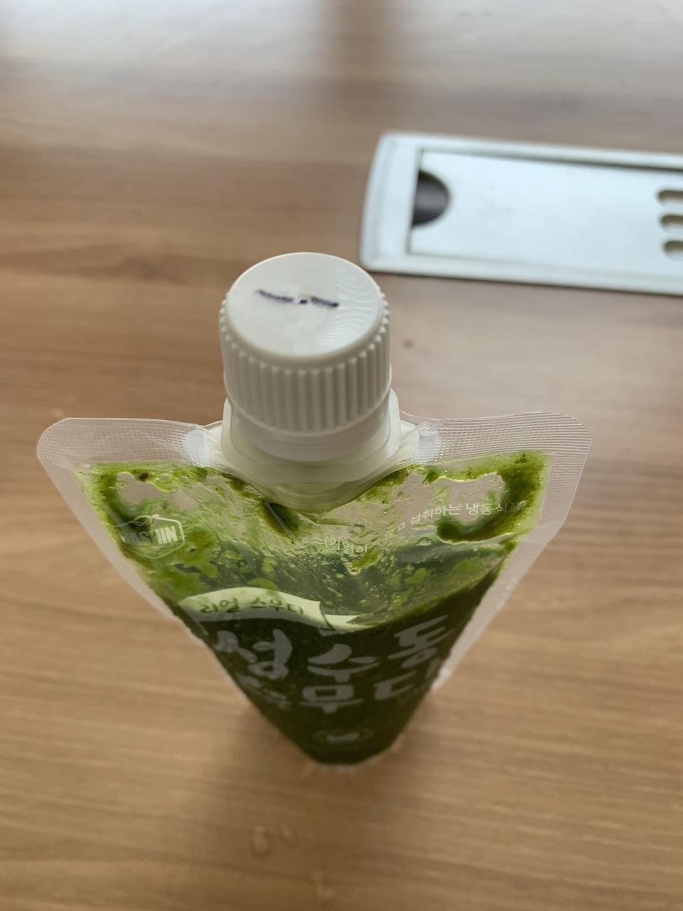 가격대비 괜찮은거 같아요 
클렘져 설명서가 따로 있었으면 좋겠어요 
홈페이지 들어가서 다시 봣네요 
그리...