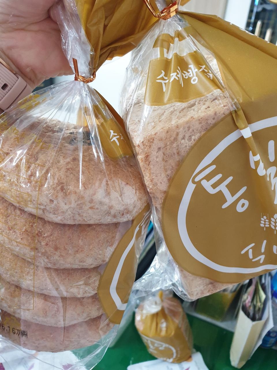 항상 주문하는 제품. 처음으로 팥과 호박도 주문해봤어요 맛있으면 또 주문할꺼에요