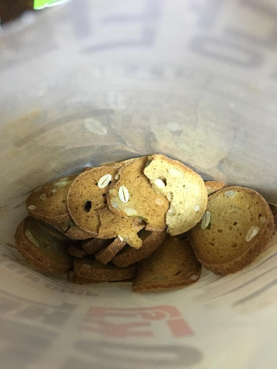 처음에는 너무 아무맛도 안나서 뭐야이게 이랬는데 먹다보니 맛있네요