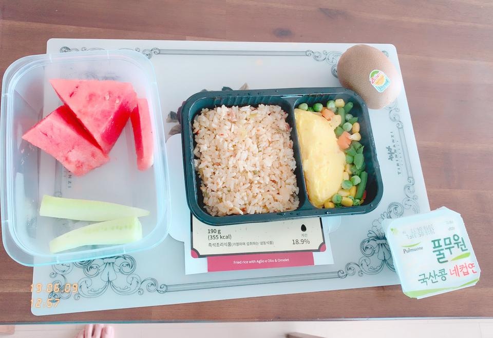 다신밥상 도시락 주변에 식단관리하는 지인들에게 마구 추천중입다. 도시락 특성상 생야채는 따로 챙겨먹어...