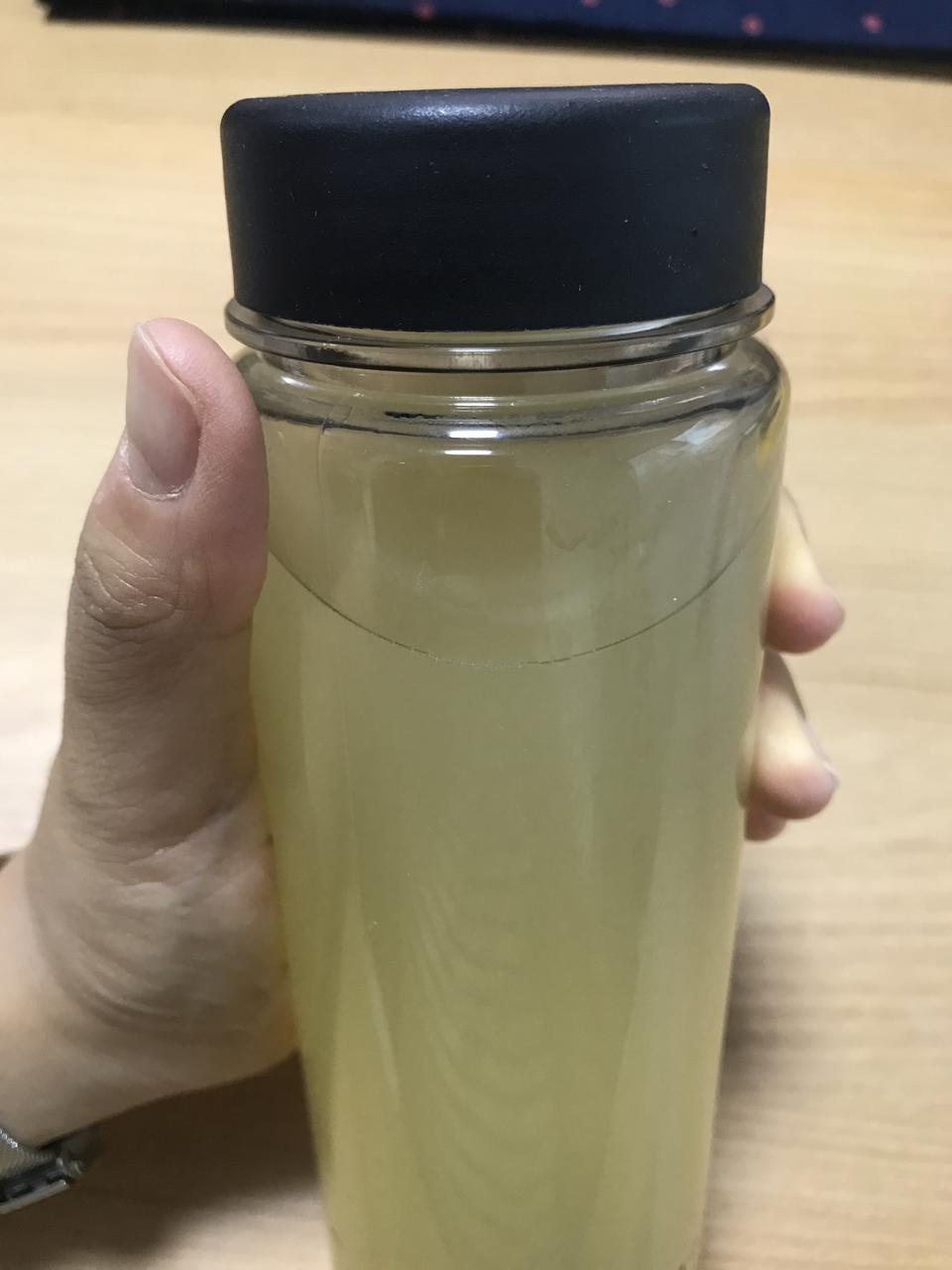 다른데보다 진하고 조금만 타도 맛이 나서 오래 먹을것 같아요~ 물 많이 마시게 되서 좋음