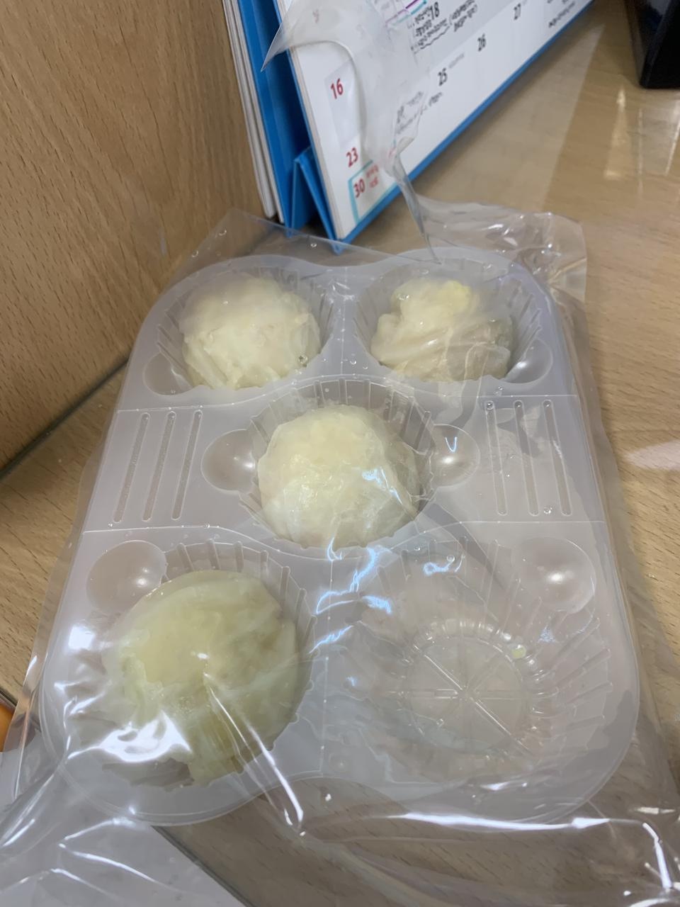 아....다이어트 간식이 이렇게 맛있으면 ㅜㅜ자꾸먹게되고 살찔거같고 ㅠㅠ
자색고구마는 좀 별로긴햇는데
...