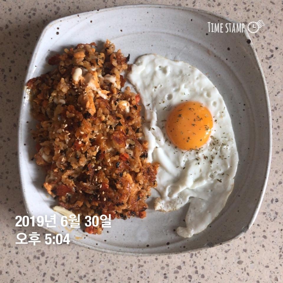 정말 맛나요!!!
모짜렐라치즈 살짝뿌리면 더 맛나네요!!!
다이어트식이 이리 맛나도 되나요??