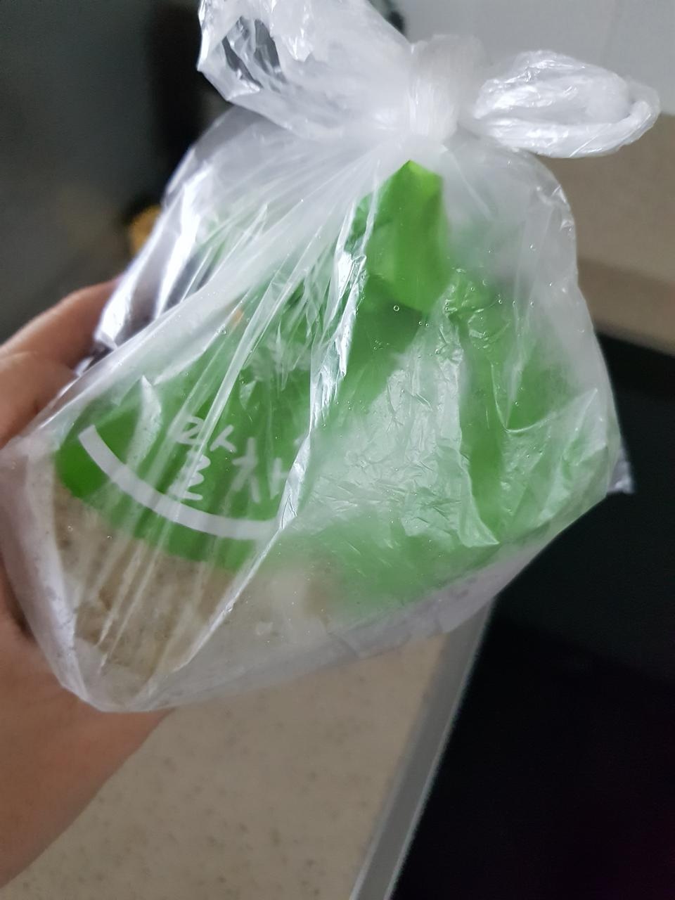 구수해요 계속 씹어먹으면 맛있어요