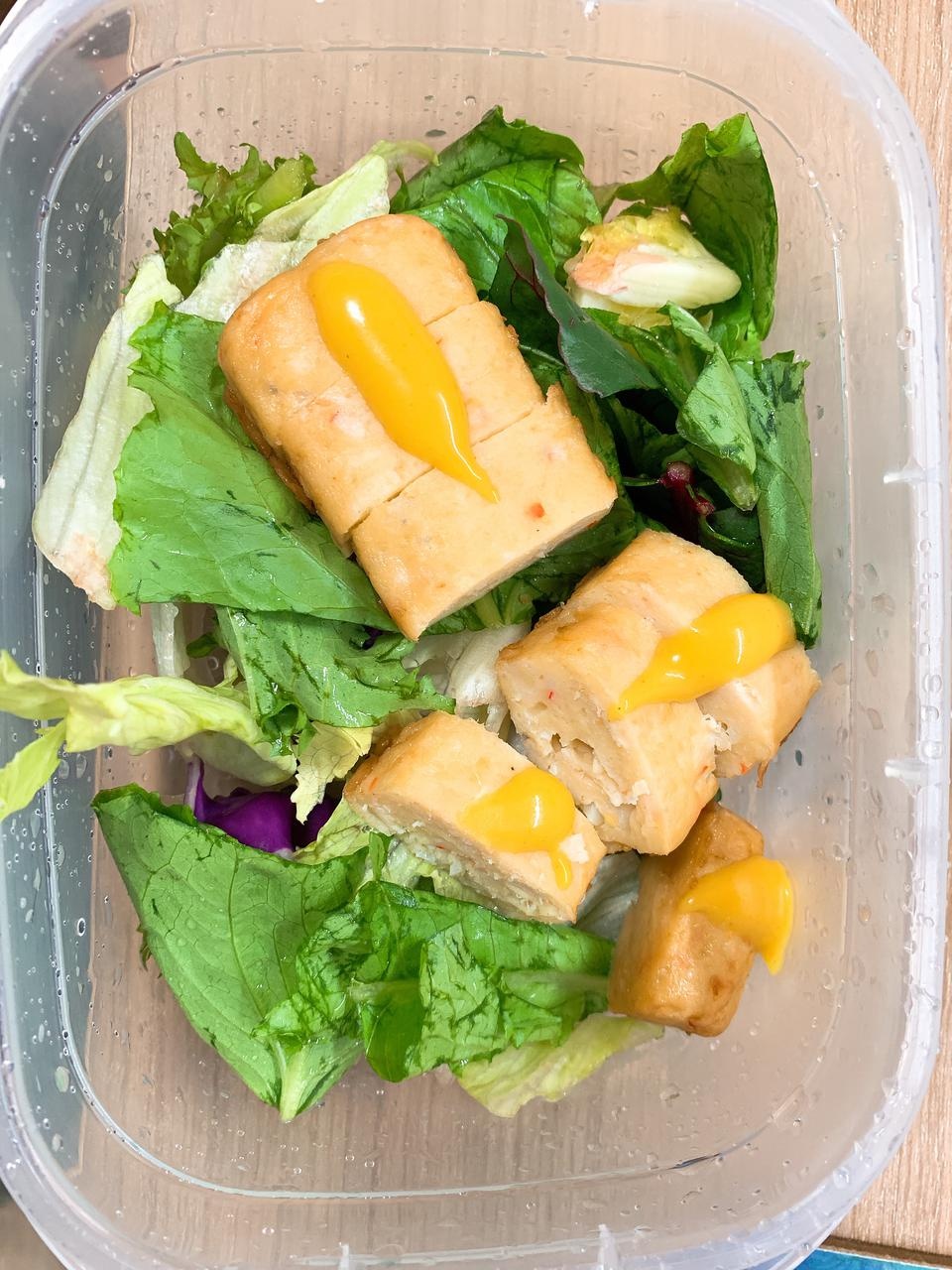 야채랑 먹었는데 간 적절하고 맛있었어요. 다만 확실히 닭가슴살이 섞여있어서 좀 뻑뻑하더라구요. 그래도 ...