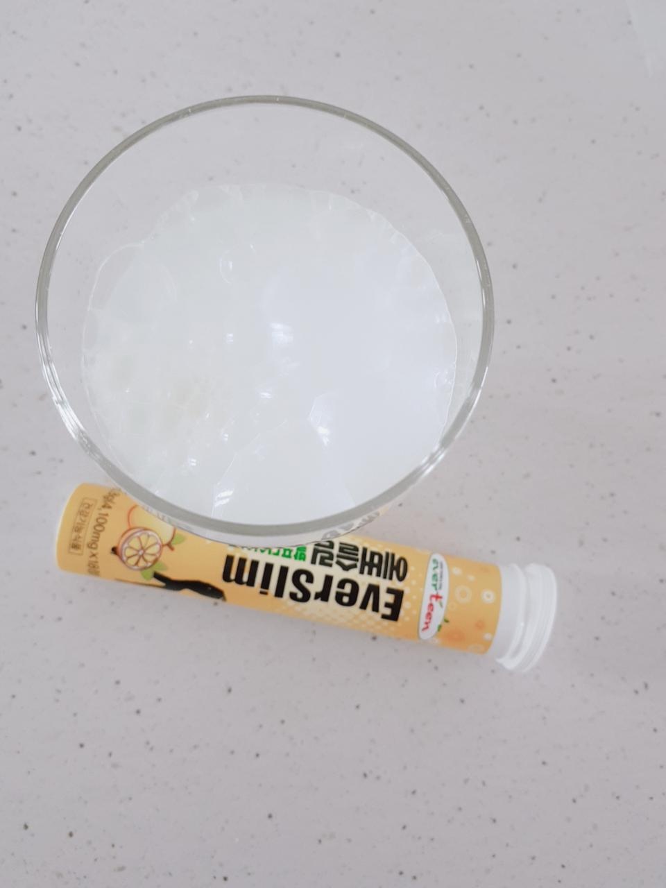 맛있어서 잘 들어가요ㅎㅎ배송도엄청빠르고 좋아요