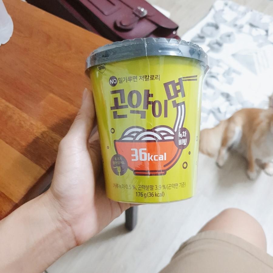 예전에 곤약면사서 먹어본적있는데 양념도 안베고 진짜 별로 였는데 그런 선입견을 가지고 반신반의하면서 ...