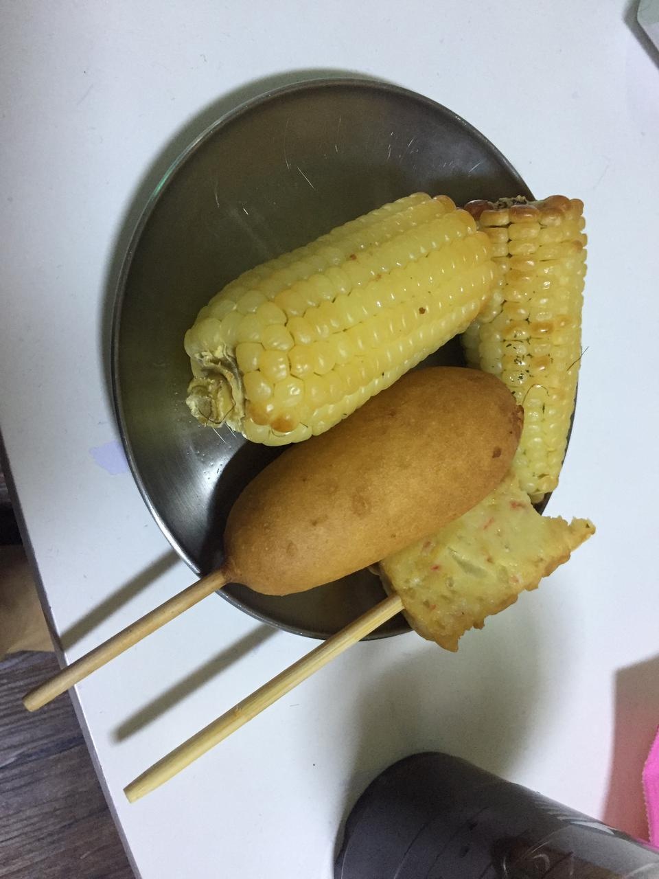 맛 자체가 짱. 닭가슴살 냄새가 많이 안남. 아침으로 먹으면 훨씬 편히하게 먹을 수 있음.ㅔ