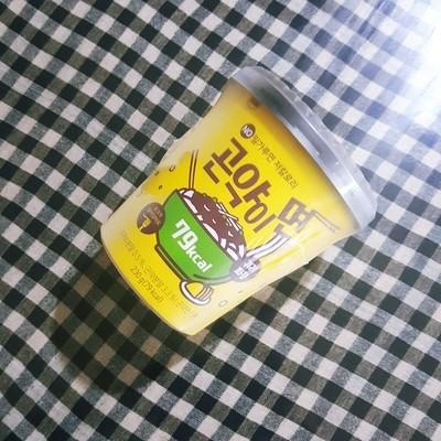 전에 구매해보고 맛이 괜찮아서 재구매했습니다 
매운 비빔면이나 국물국수는 다른 데도 많은데
짜장은 흔치...