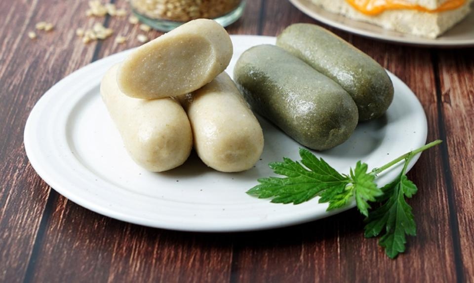 맛있어요 
아침에 간단히 먹기도 좋구요, 
저녁 전 학원 다녀온 아이들 간식으로도 좋아요
아이들은 설기 맛...