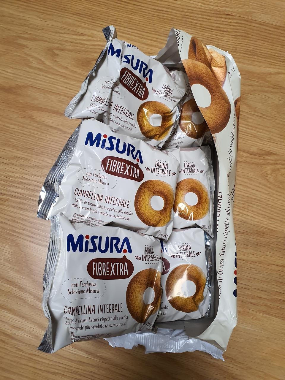 솔직히 안 먹는게 다이어트겠지만.. 제가 저혈당이 있어서 무작정 공복을 참을 수 없을때 먹기에 최고에요. ...