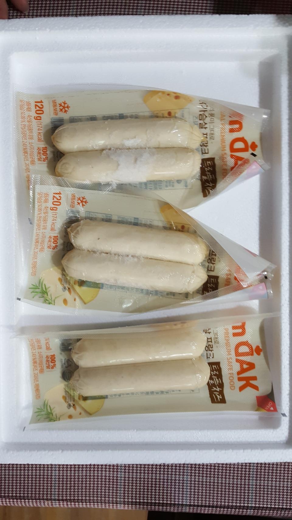 맛있습니다 늘 떨어지면 재구매해서 먹고있습니다
배송도 빠르고 안전히 무사히 왔습니다
다먹고 또 구매할...