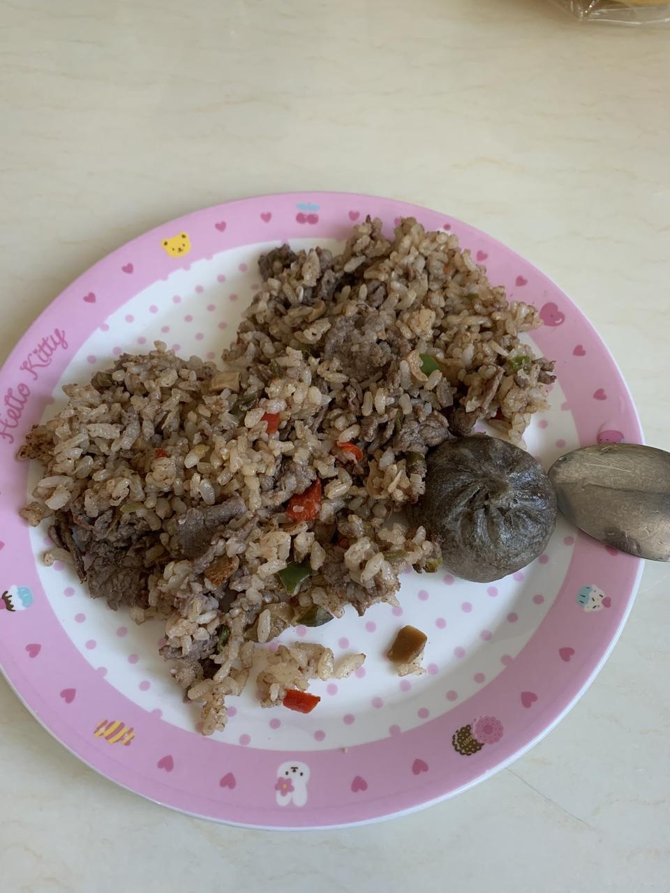 생각보다 고기도 많고 맛잇어요