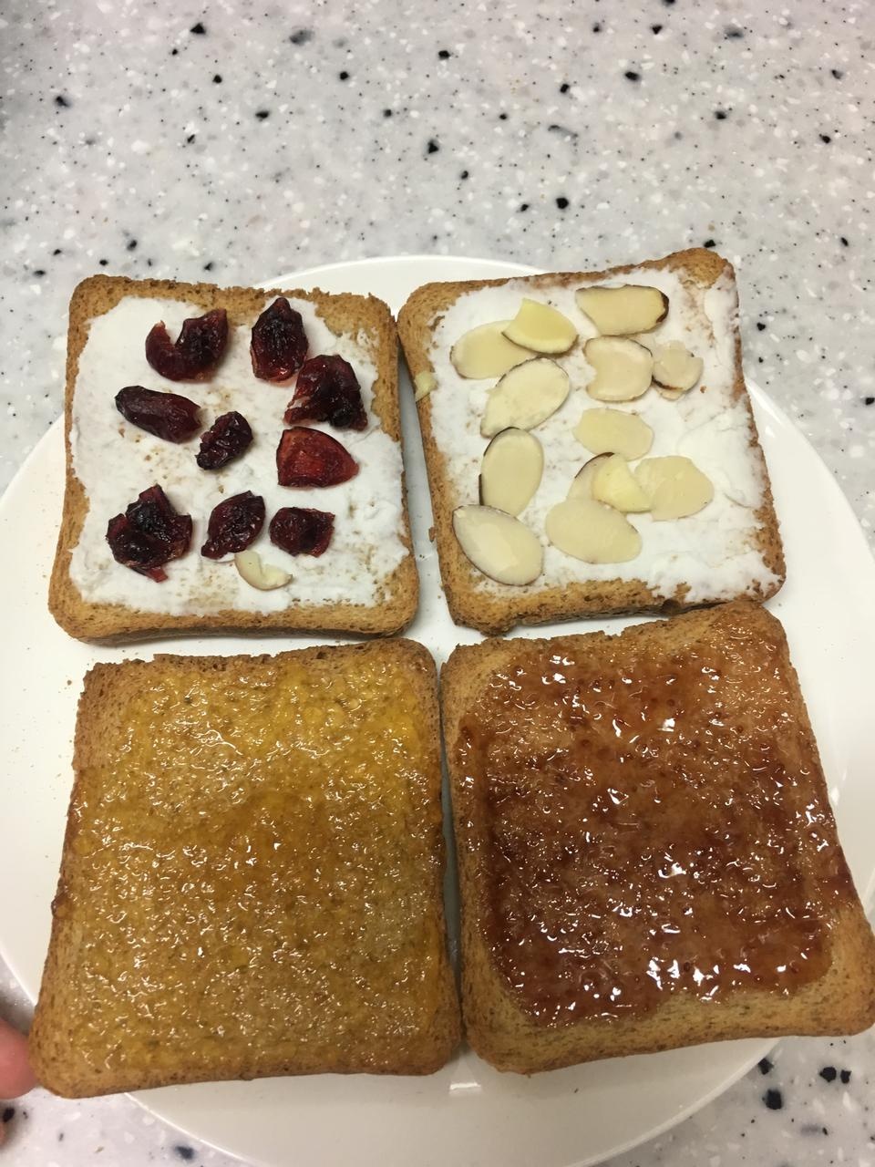 너무 맛있어요ㅋㅋㅋ 미주라 토스트랑 같이먹는데 다이어트 해도 고통스럽지 않은맛입니다