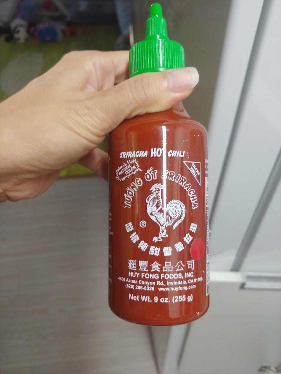 할안 하길래 요거트와 함께 사려고 겟했죠. 맛이야 워낙 유명하고 칼로리가 낮아서 종종 이용하는 소스에요.