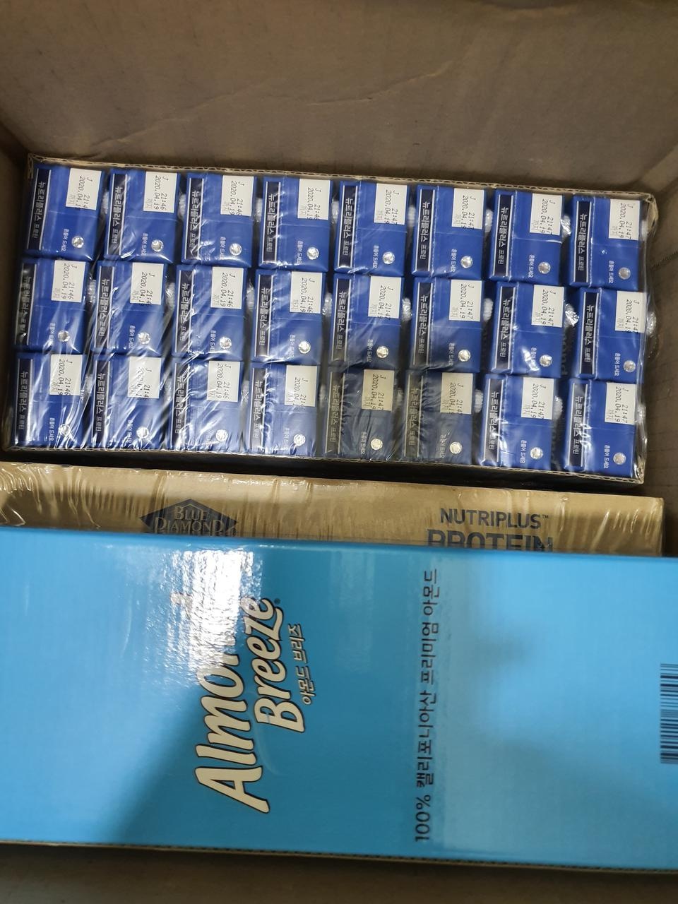 배송넘빨라요 감사해요
아몬드브리즈 언스위트ㆍ오리지날 꾸준히먹고있는데 프로틴 나와서 즈문했어요 아직 ...