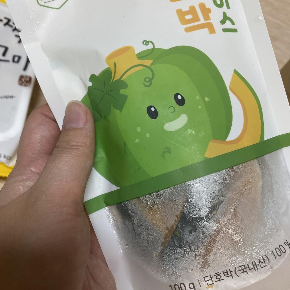 맛이 궁금해서 소량 주문해봤어요 우유랑 같이먹음 좋아요