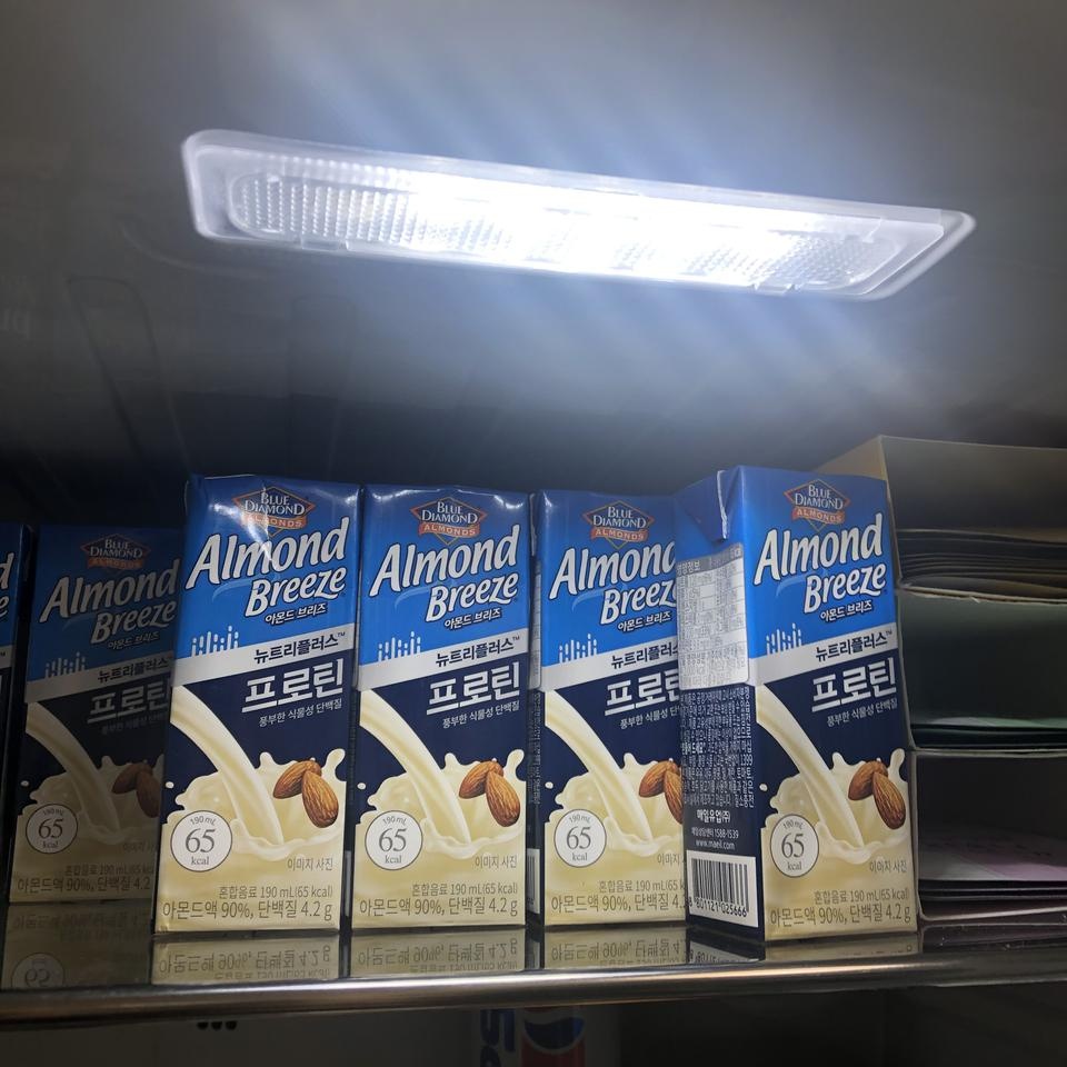늘 먹는 아몬드브리즈 다신샵이 가장 저렴하고 배송도 빠른거같아요